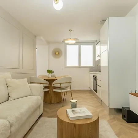 Le Lusso - L'elegance Au Coeur De Apartment